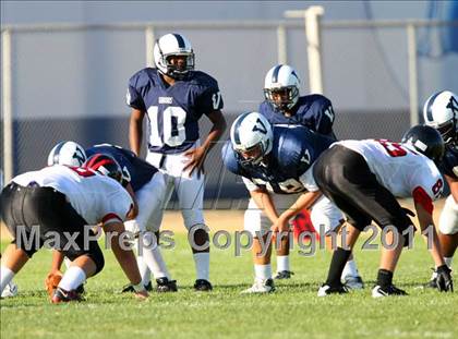 Thumbnail 1 in Harvard-Westlake @ Venice (Freshman) photogallery.