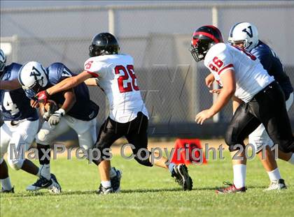 Thumbnail 3 in Harvard-Westlake @ Venice (Freshman) photogallery.