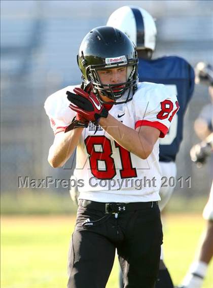 Thumbnail 2 in Harvard-Westlake @ Venice (Freshman) photogallery.