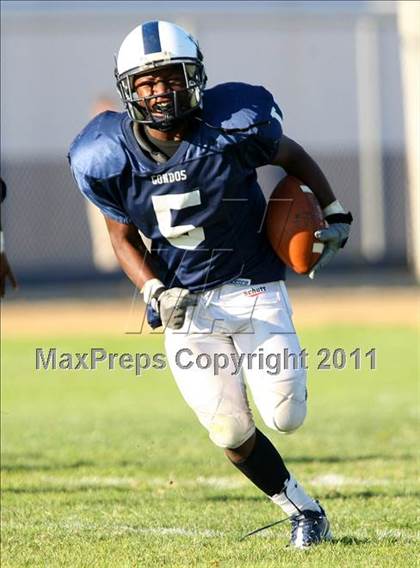 Thumbnail 1 in Harvard-Westlake @ Venice (Freshman) photogallery.