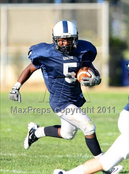 Thumbnail 1 in Harvard-Westlake @ Venice (Freshman) photogallery.