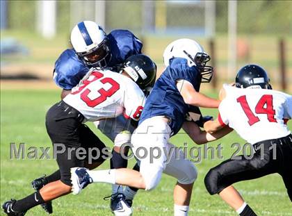 Thumbnail 2 in Harvard-Westlake @ Venice (Freshman) photogallery.