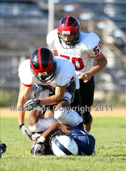 Thumbnail 2 in Harvard-Westlake @ Venice (Freshman) photogallery.