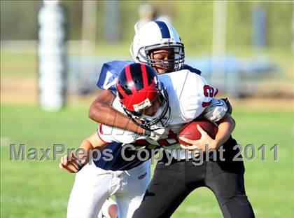 Thumbnail 2 in Harvard-Westlake @ Venice (Freshman) photogallery.