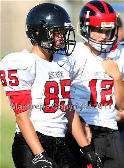 Thumbnail 2 in Harvard-Westlake @ Venice (Freshman) photogallery.