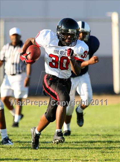 Thumbnail 1 in Harvard-Westlake @ Venice (Freshman) photogallery.