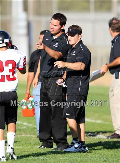Thumbnail 3 in Harvard-Westlake @ Venice (Freshman) photogallery.