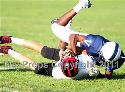 Thumbnail 1 in Harvard-Westlake @ Venice (Freshman) photogallery.