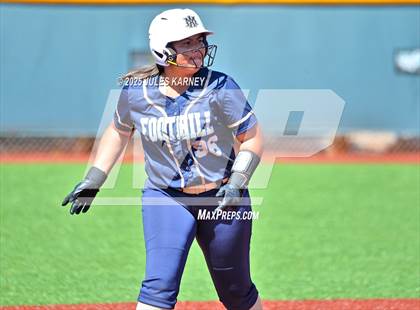 Thumbnail 3 in Southeast Career Tech vs Foothill (NIAA 4A Playoffs) photogallery.