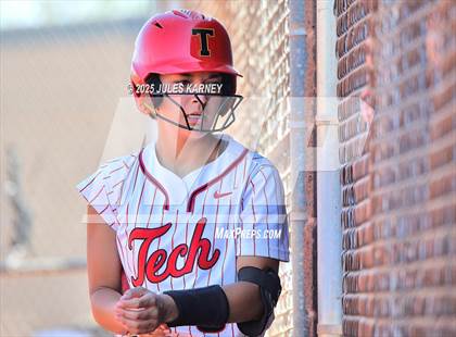 Thumbnail 3 in Southeast Career Tech vs Foothill (NIAA 4A Playoffs) photogallery.