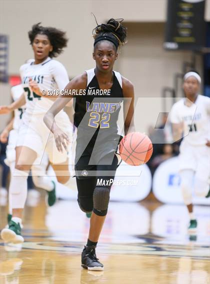 Thumbnail 1 in Southeast Raleigh vs. E.A. Laney (NCHSAA 4A Regional Playoff) photogallery.