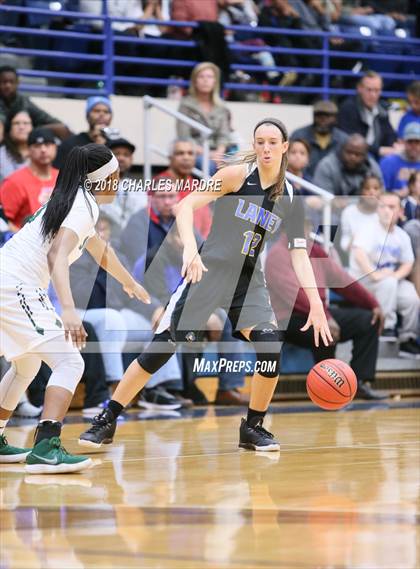 Thumbnail 1 in Southeast Raleigh vs. E.A. Laney (NCHSAA 4A Regional Playoff) photogallery.