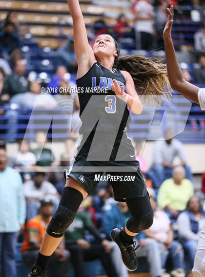 Thumbnail 3 in Southeast Raleigh vs. E.A. Laney (NCHSAA 4A Regional Playoff) photogallery.