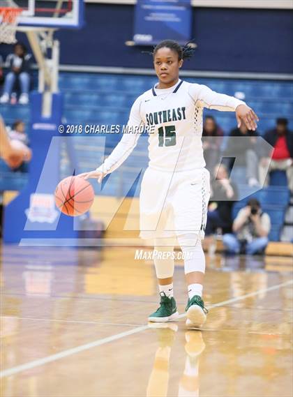 Thumbnail 1 in Southeast Raleigh vs. E.A. Laney (NCHSAA 4A Regional Playoff) photogallery.