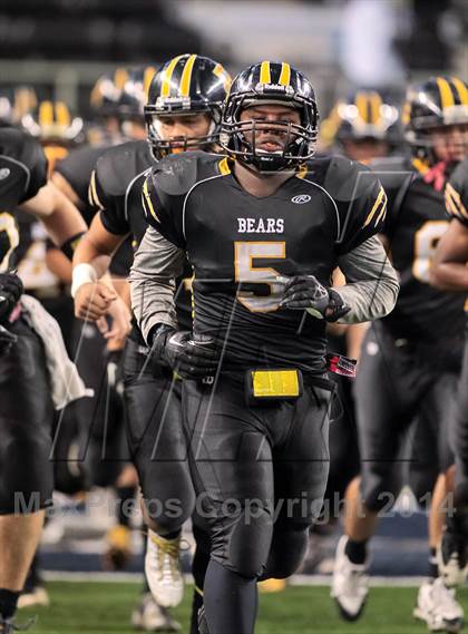 Thumbnail 2 in Brennan vs. Guyer (UIL 4A Division 1 Final) photogallery.