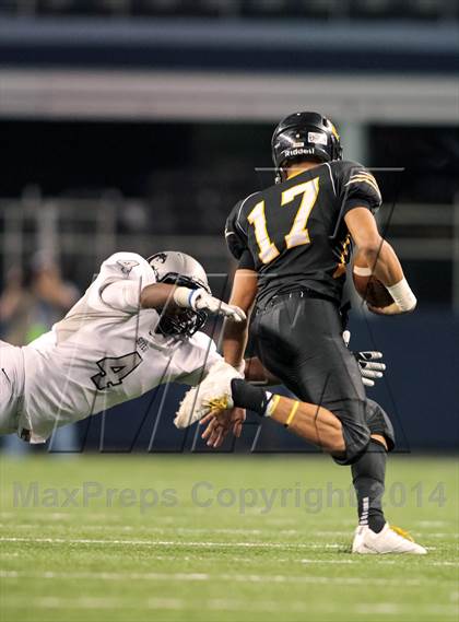 Thumbnail 1 in Brennan vs. Guyer (UIL 4A Division 1 Final) photogallery.