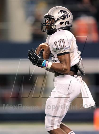 Thumbnail 3 in Brennan vs. Guyer (UIL 4A Division 1 Final) photogallery.