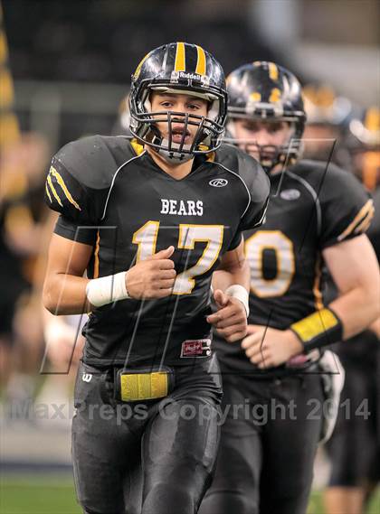 Thumbnail 3 in Brennan vs. Guyer (UIL 4A Division 1 Final) photogallery.