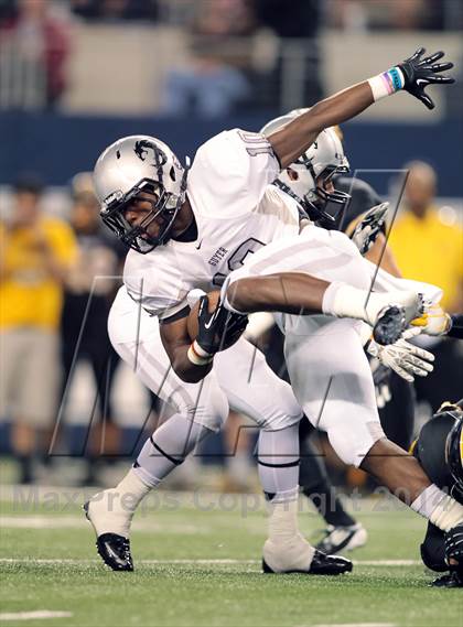 Thumbnail 3 in Brennan vs. Guyer (UIL 4A Division 1 Final) photogallery.