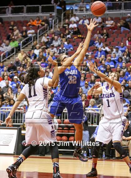Thumbnail 1 in Dobson @ Millennium (AIA Division1 Final) photogallery.