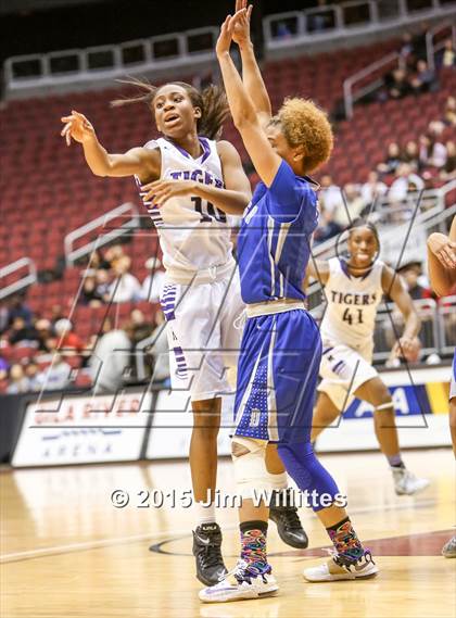 Thumbnail 2 in Dobson @ Millennium (AIA Division1 Final) photogallery.