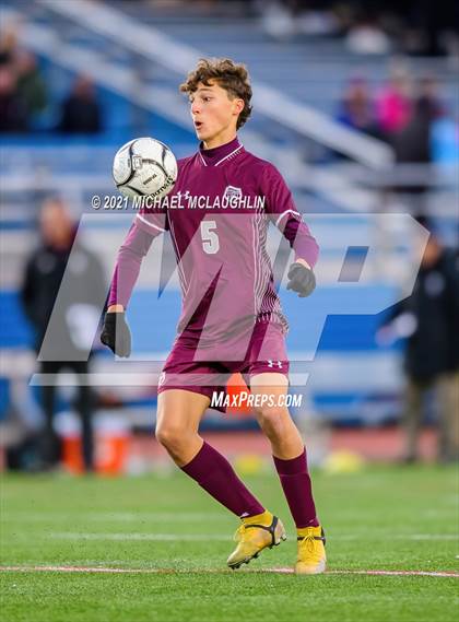 Thumbnail 1 in Glen Cove vs Garden City (Section 8 Nassau A Final) photogallery.