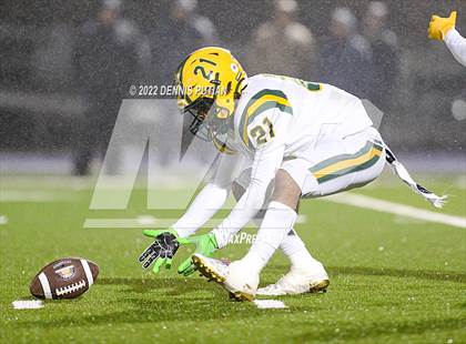 Thumbnail 2 in Vanden @ Bellarmine College Prep (CIF NorCal Regional Division 3-A Final) photogallery.