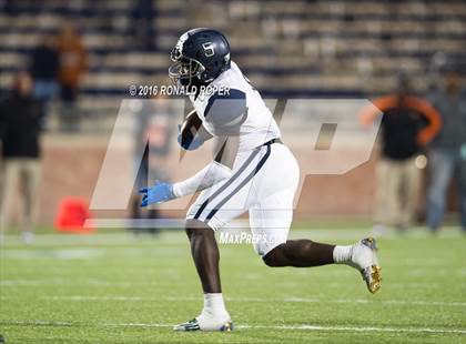 Thumbnail 3 in Wylie East vs. Lancaster (UIL 5A Regional Quarterfinal Playoff) photogallery.