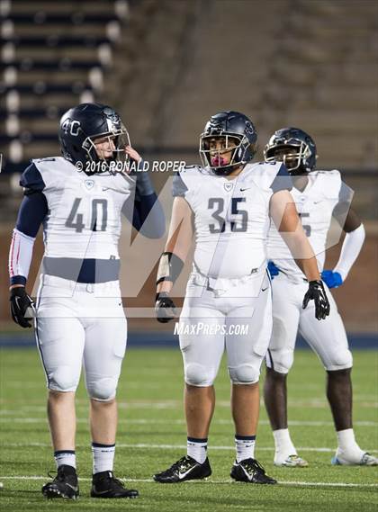 Thumbnail 3 in Wylie East vs. Lancaster (UIL 5A Regional Quarterfinal Playoff) photogallery.