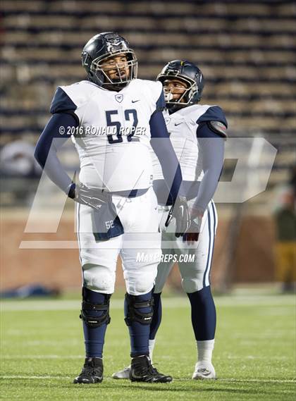 Thumbnail 1 in Wylie East vs. Lancaster (UIL 5A Regional Quarterfinal Playoff) photogallery.
