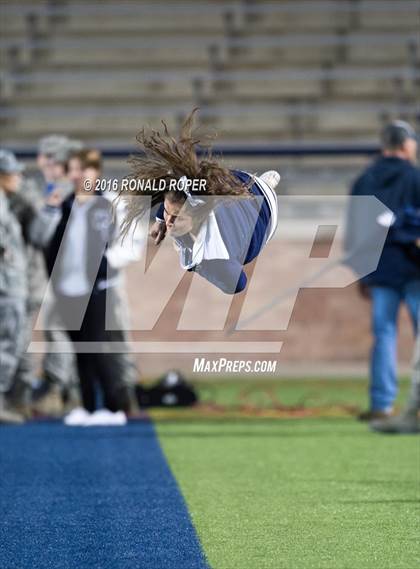Thumbnail 3 in Wylie East vs. Lancaster (UIL 5A Regional Quarterfinal Playoff) photogallery.