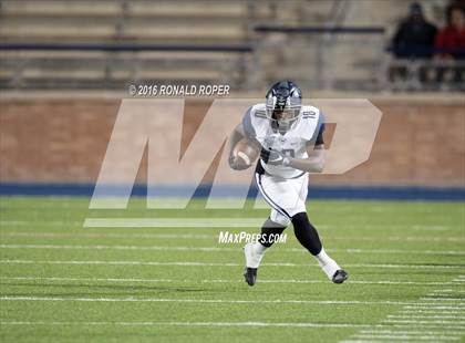 Thumbnail 1 in Wylie East vs. Lancaster (UIL 5A Regional Quarterfinal Playoff) photogallery.