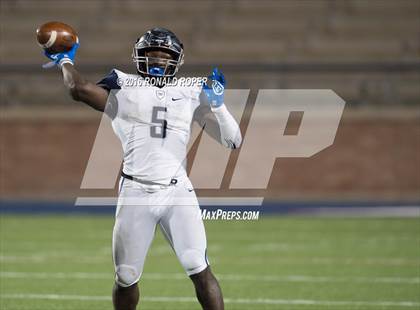 Thumbnail 1 in Wylie East vs. Lancaster (UIL 5A Regional Quarterfinal Playoff) photogallery.