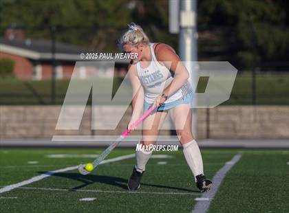 Thumbnail 1 in JV: Midd-West @ Milton photogallery.