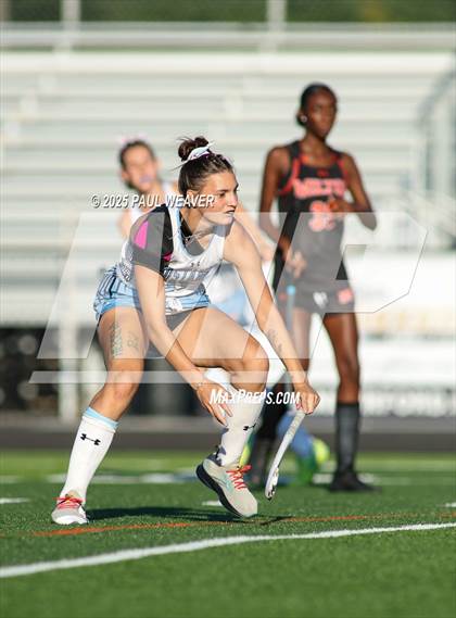 Thumbnail 3 in JV: Midd-West @ Milton photogallery.