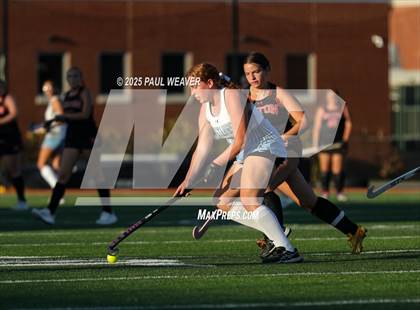 Thumbnail 3 in JV: Midd-West @ Milton photogallery.