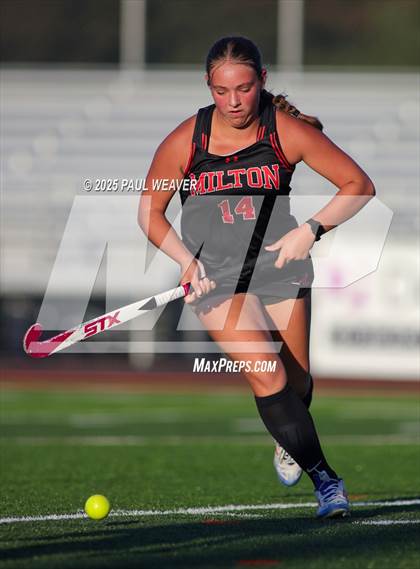 Thumbnail 2 in JV: Midd-West @ Milton photogallery.