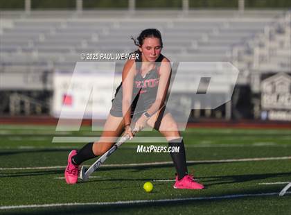 Thumbnail 3 in JV: Midd-West @ Milton photogallery.