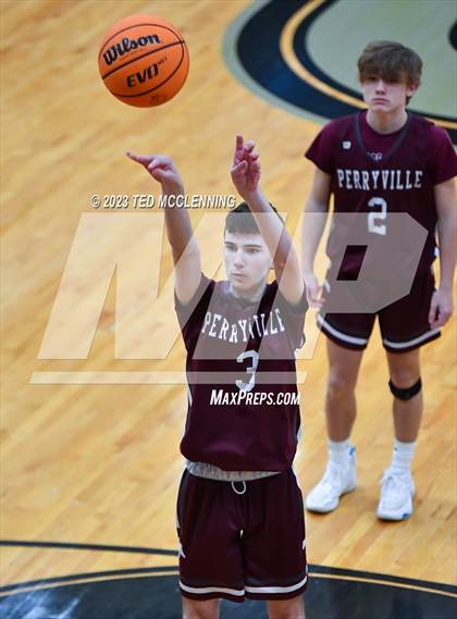 Thumbnail 3 in Perryville @ Bigelow photogallery.