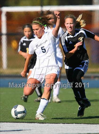 Thumbnail 3 in Hanover Park vs Rutherford (NJSIAA Tournament) photogallery.