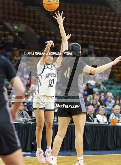 Thumbnail 3 in Holy Family vs University (CHSAA 4A Semifinal) photogallery.