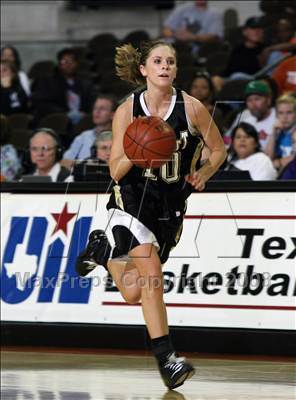 Thumbnail 2 in Kennard vs. Follett (UIL D2 1A Final) photogallery.