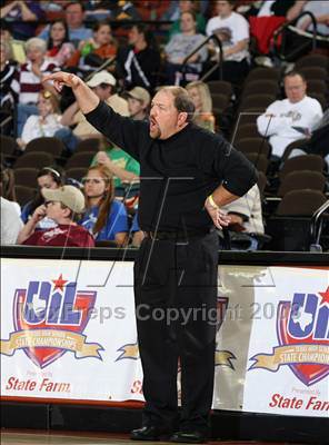 Thumbnail 3 in Kennard vs. Follett (UIL D2 1A Final) photogallery.
