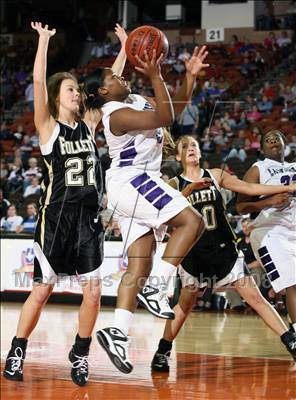 Thumbnail 2 in Kennard vs. Follett (UIL D2 1A Final) photogallery.