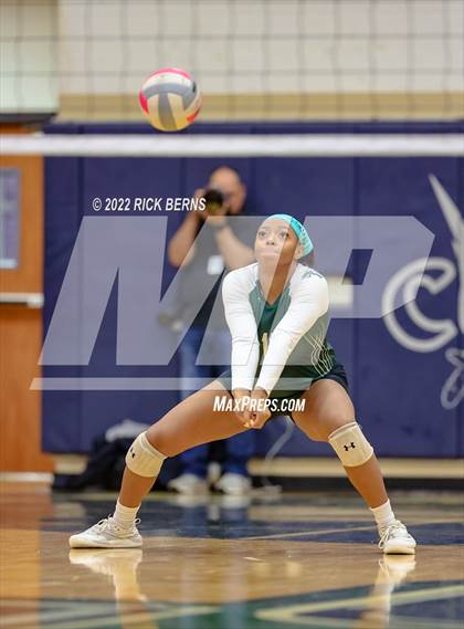 Thumbnail 3 in College Park vs Spring (UIL6A Bi-District) photogallery.