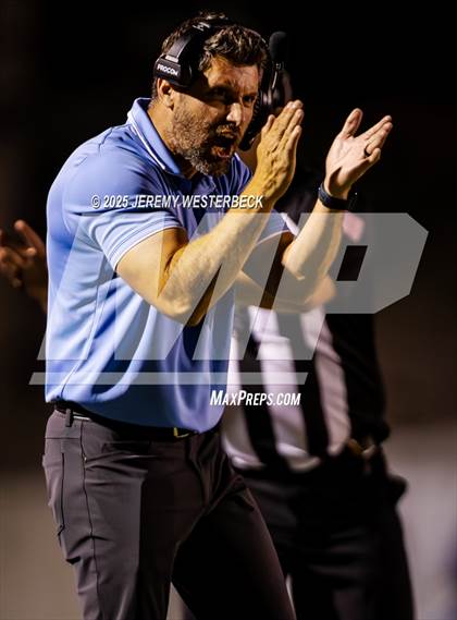 Thumbnail 3 in Corona del Mar @ Yorba Linda photogallery.