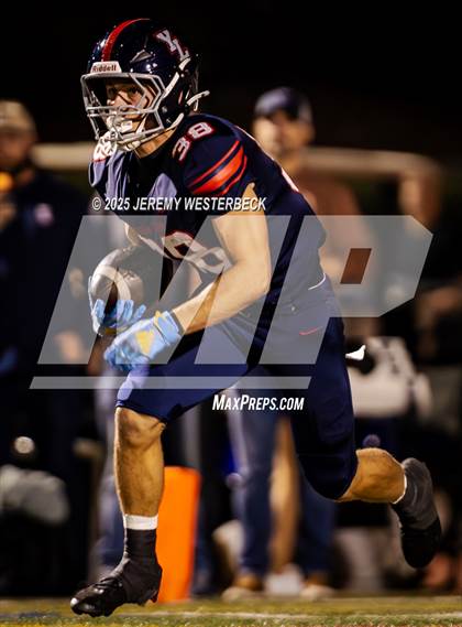 Thumbnail 3 in Corona del Mar @ Yorba Linda photogallery.