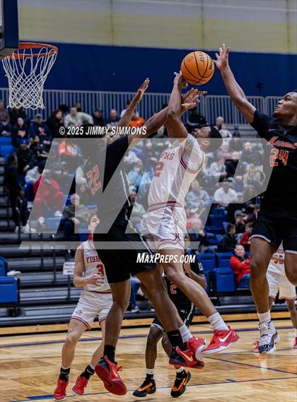 Thumbnail 3 in Fishers vs. Manual (Bank of O'Fallon Shootout) photogallery.