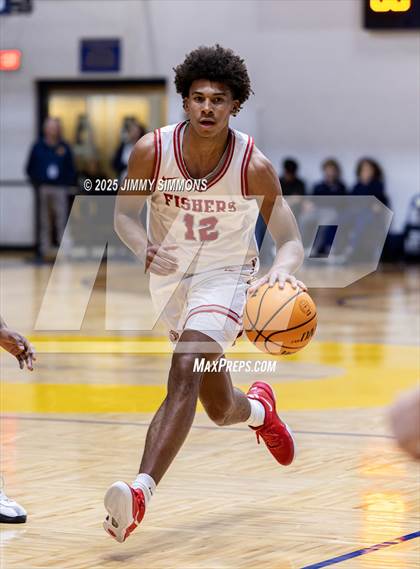 Thumbnail 1 in Fishers vs. Manual (Bank of O'Fallon Shootout) photogallery.