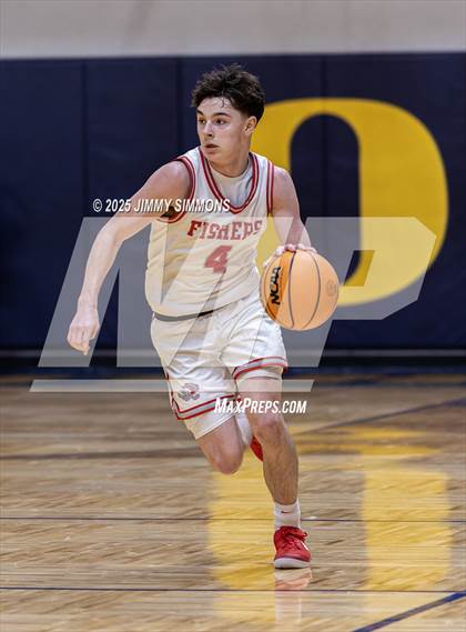 Thumbnail 3 in Fishers vs. Manual (Bank of O'Fallon Shootout) photogallery.